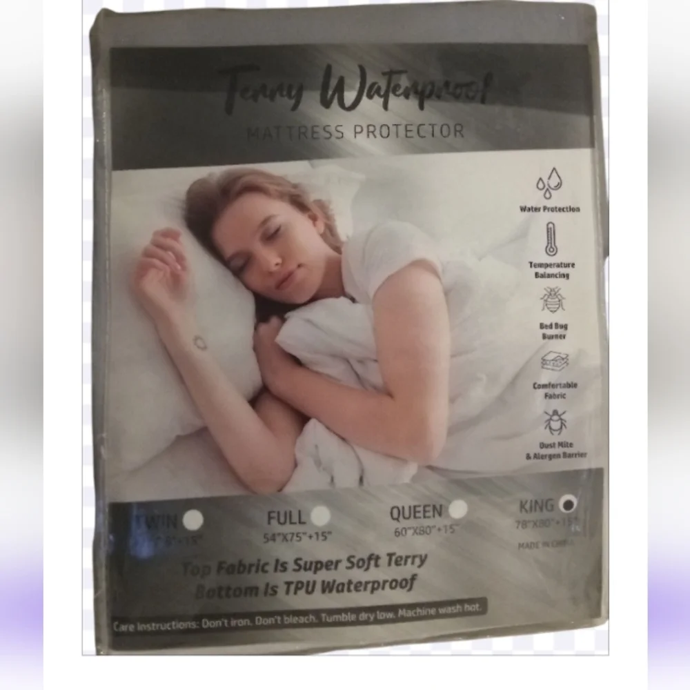 Waterproof White‎ Mattress Protector